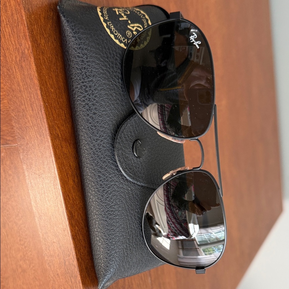 Ray-Ban Classic Black Aviator Sunglasses